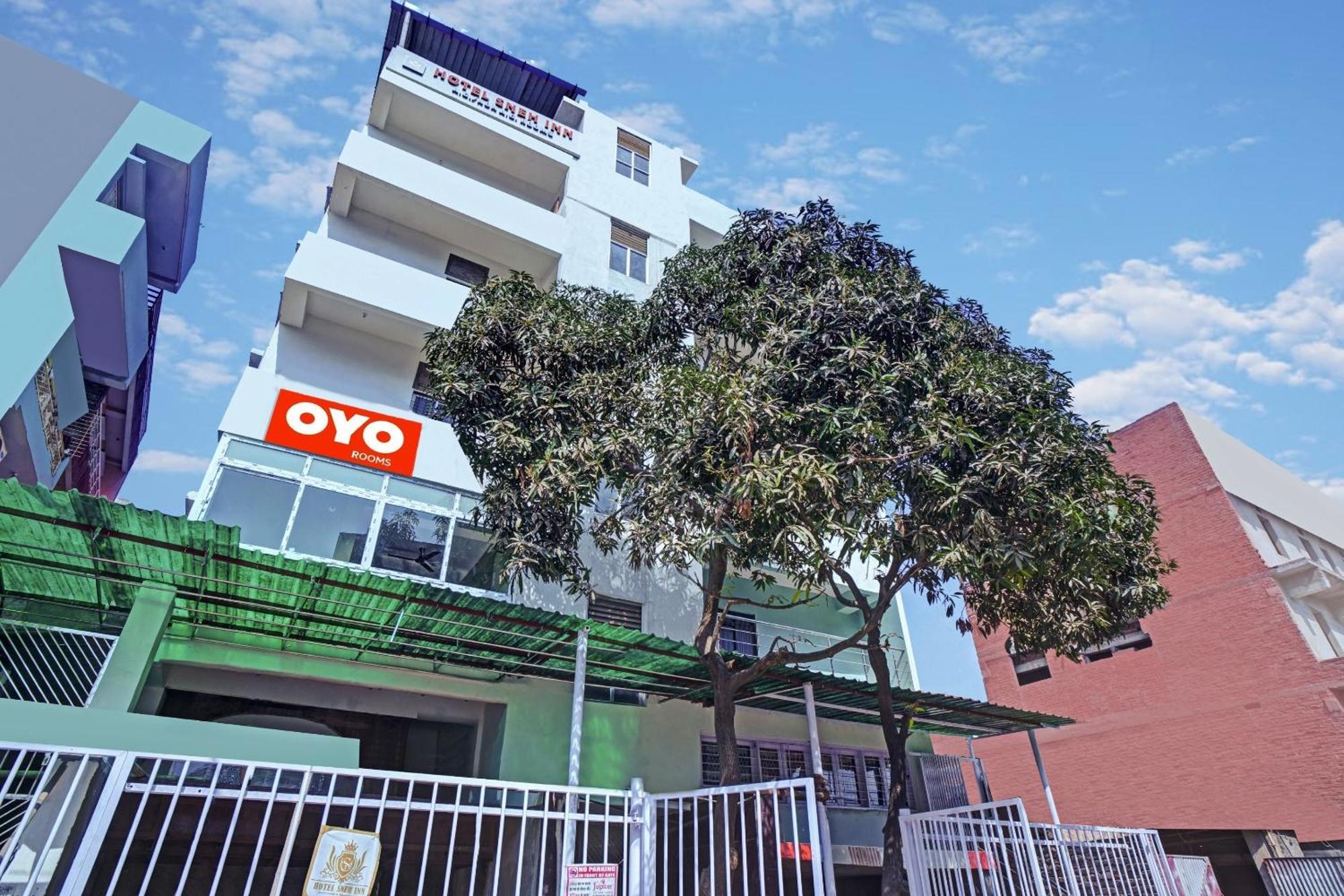 Flagship Hotel Sneh Inn Rms Colony Patna  Dış mekan fotoğraf